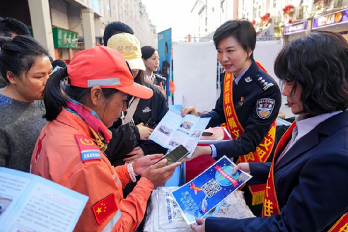 厦门市各级巾帼文明岗持续深化“百岗惠百企”专项行动